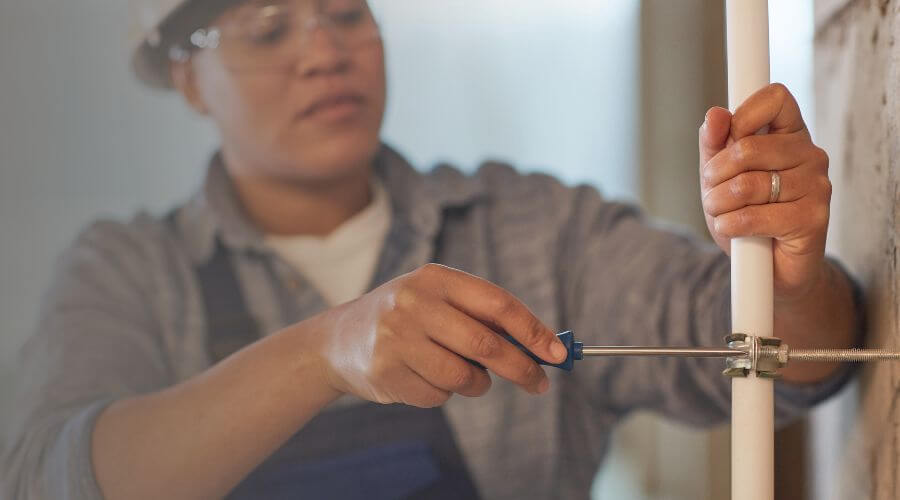 Professional water heater repair in Neotsu, OR